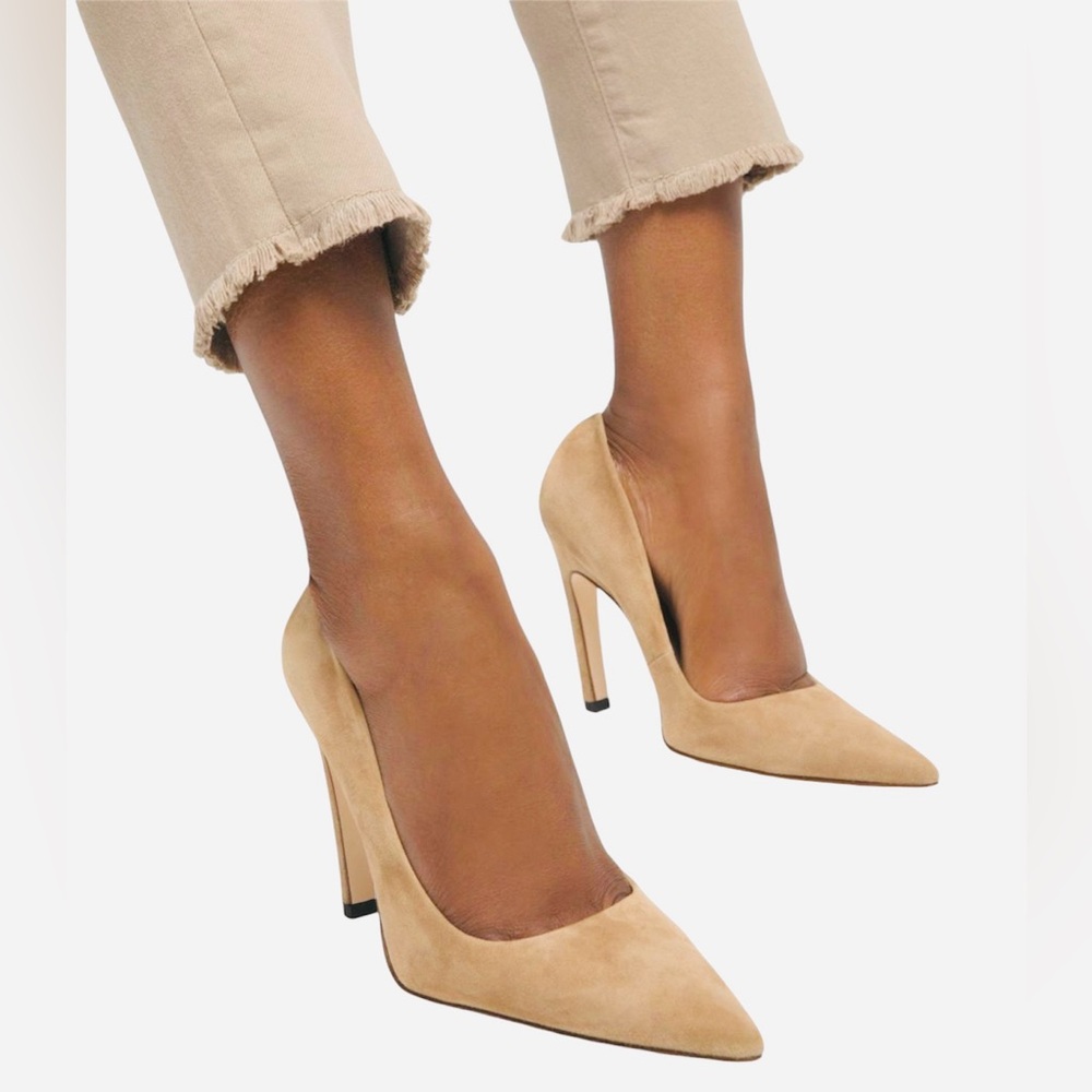 Good American Beige Suede Pointed-Toe Stiletto Pumps